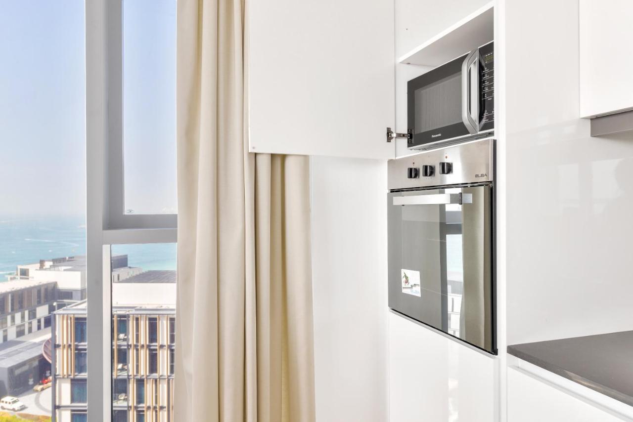 Premium 2+ 1 Bedroom Condo In The Heart Of Bluewaters Island Дубай Экстерьер фото