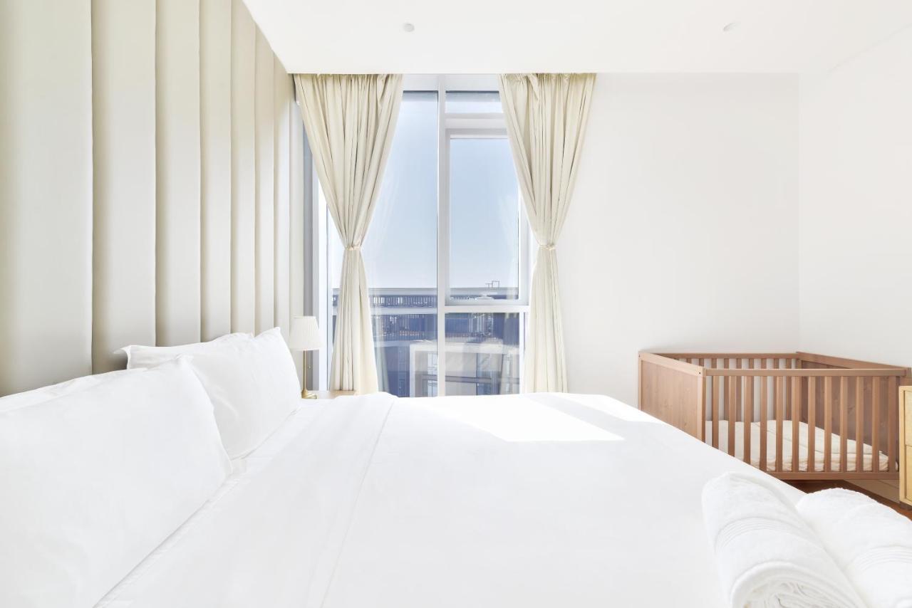 Premium 2+ 1 Bedroom Condo In The Heart Of Bluewaters Island Дубай Экстерьер фото