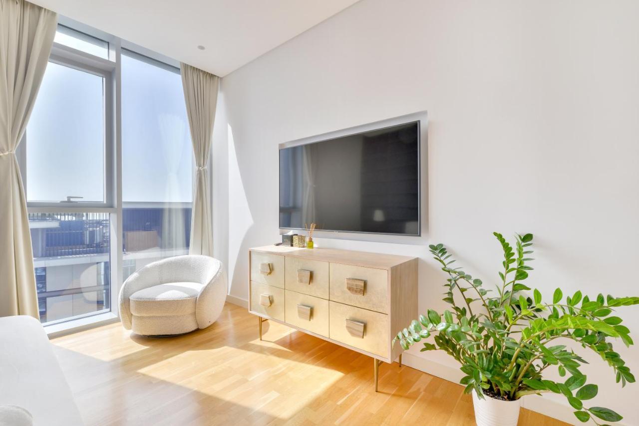 Premium 2+ 1 Bedroom Condo In The Heart Of Bluewaters Island Дубай Экстерьер фото