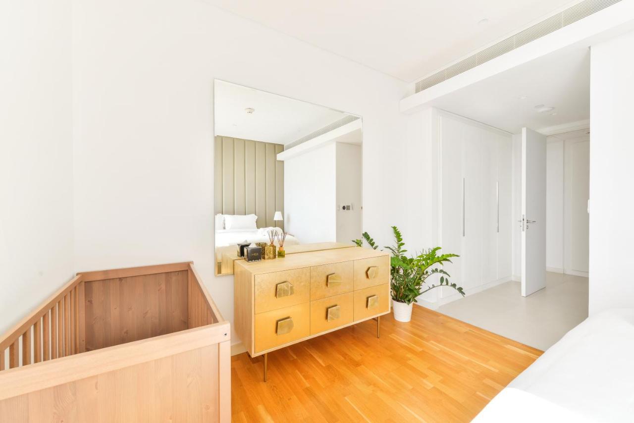 Premium 2+ 1 Bedroom Condo In The Heart Of Bluewaters Island Дубай Экстерьер фото